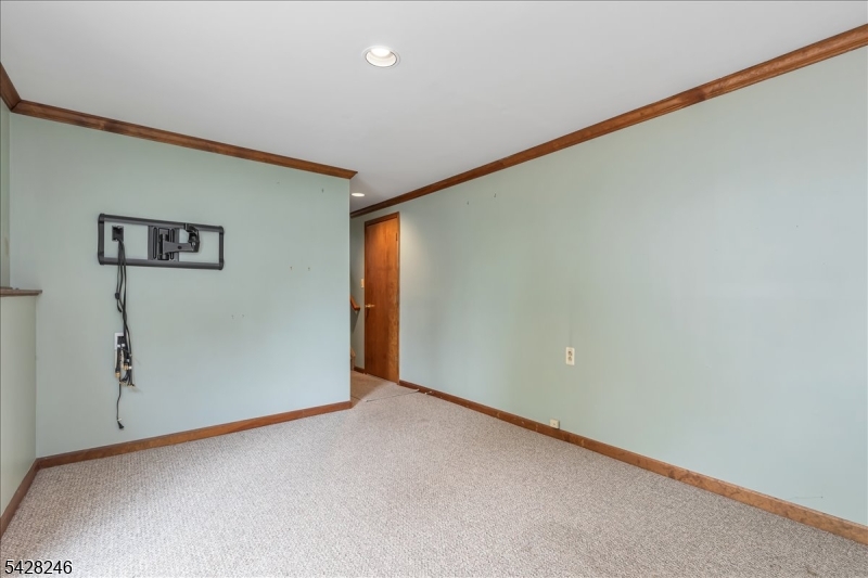 27 Fraley Dr