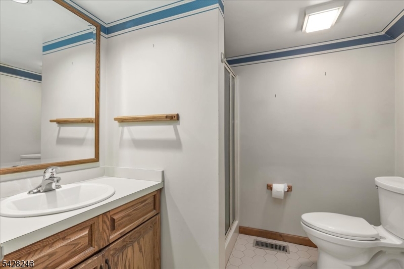 27 Fraley Dr