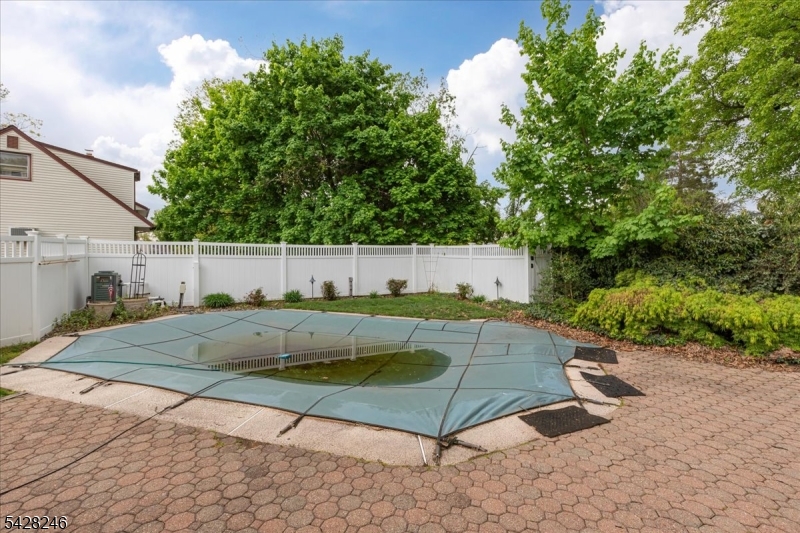 27 Fraley Dr