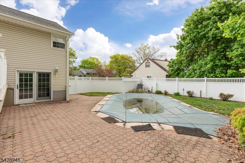 27 Fraley Dr