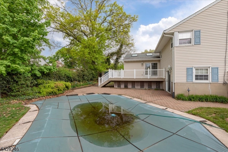 27 Fraley Dr