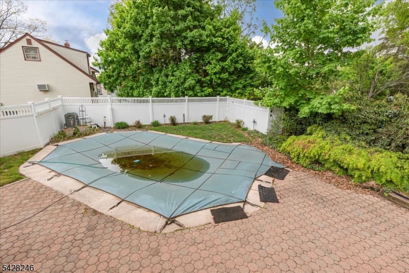 27 Fraley Dr