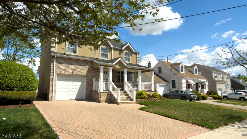 28 Noel Dr