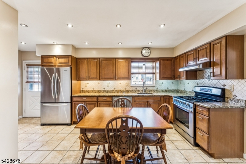 100 Juliette St