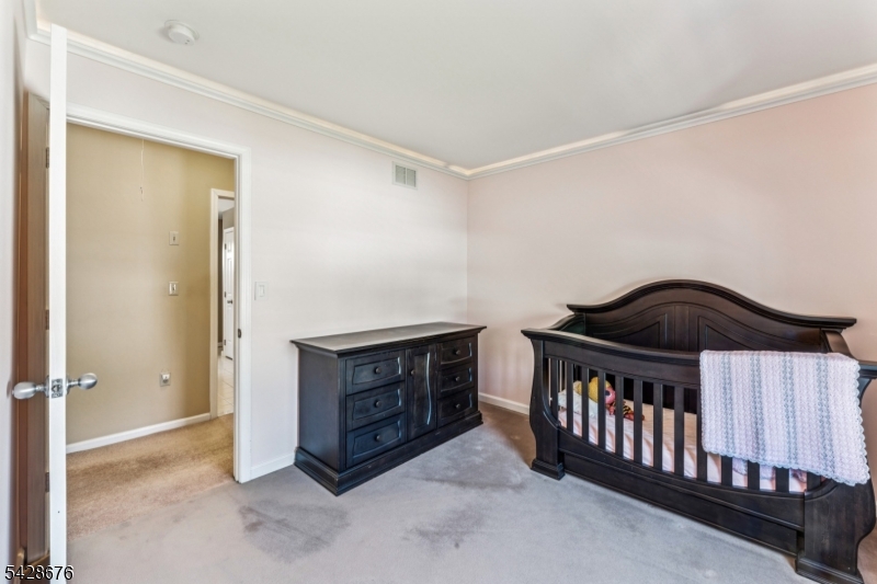 100 Juliette St
