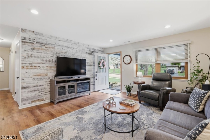 47 Pudding Stone Way