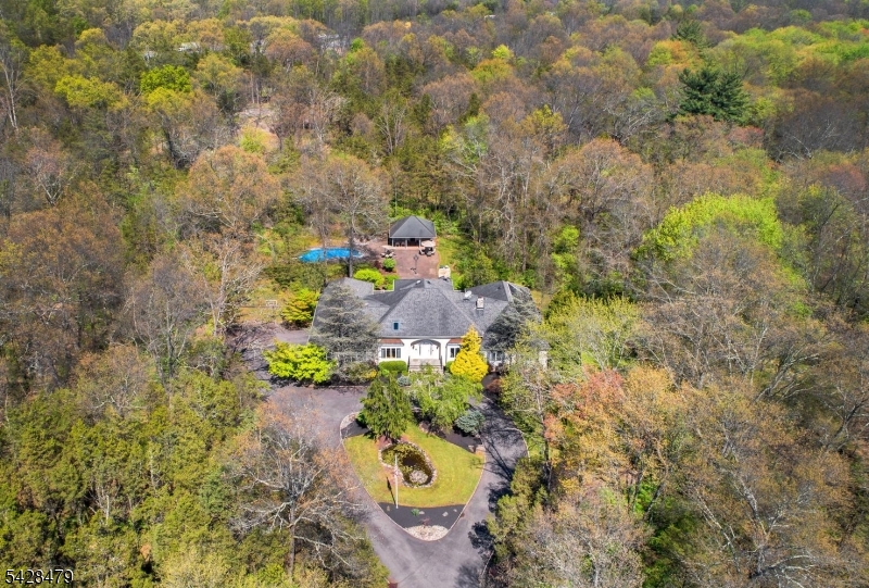 55 Janelle Ct