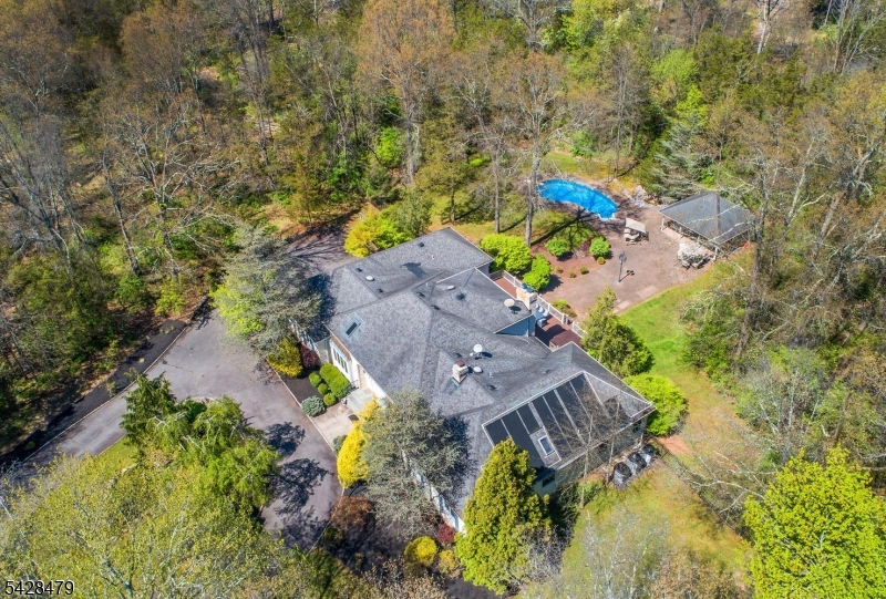55 Janelle Ct