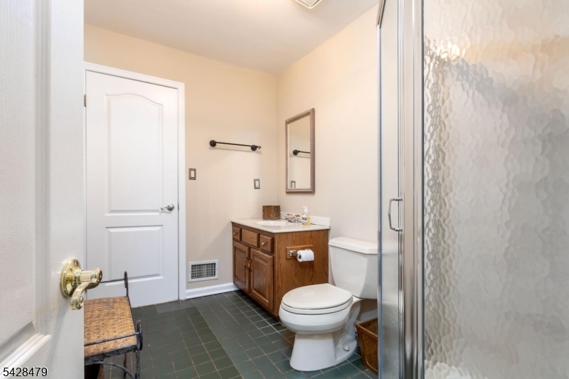 55 Janelle Ct