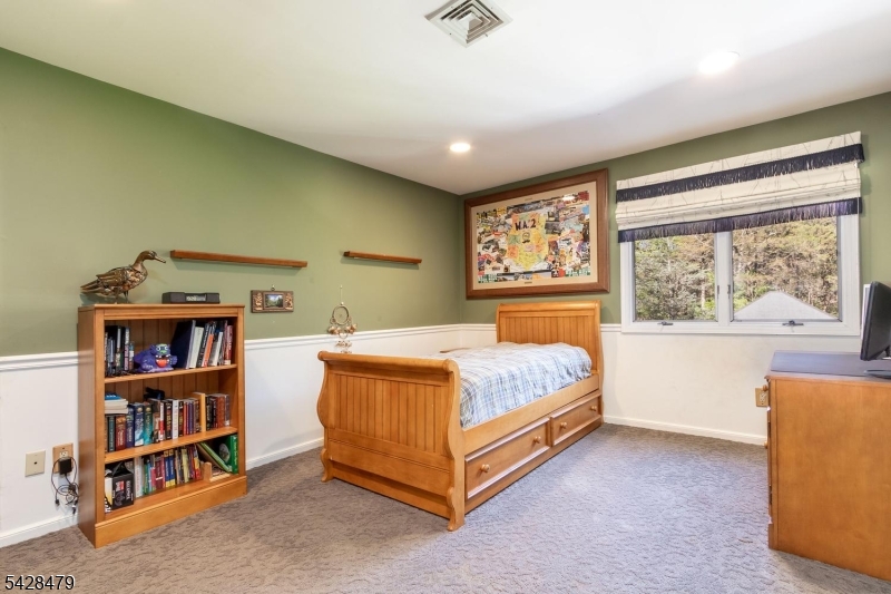 55 Janelle Ct
