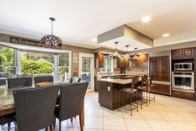55 Janelle Ct