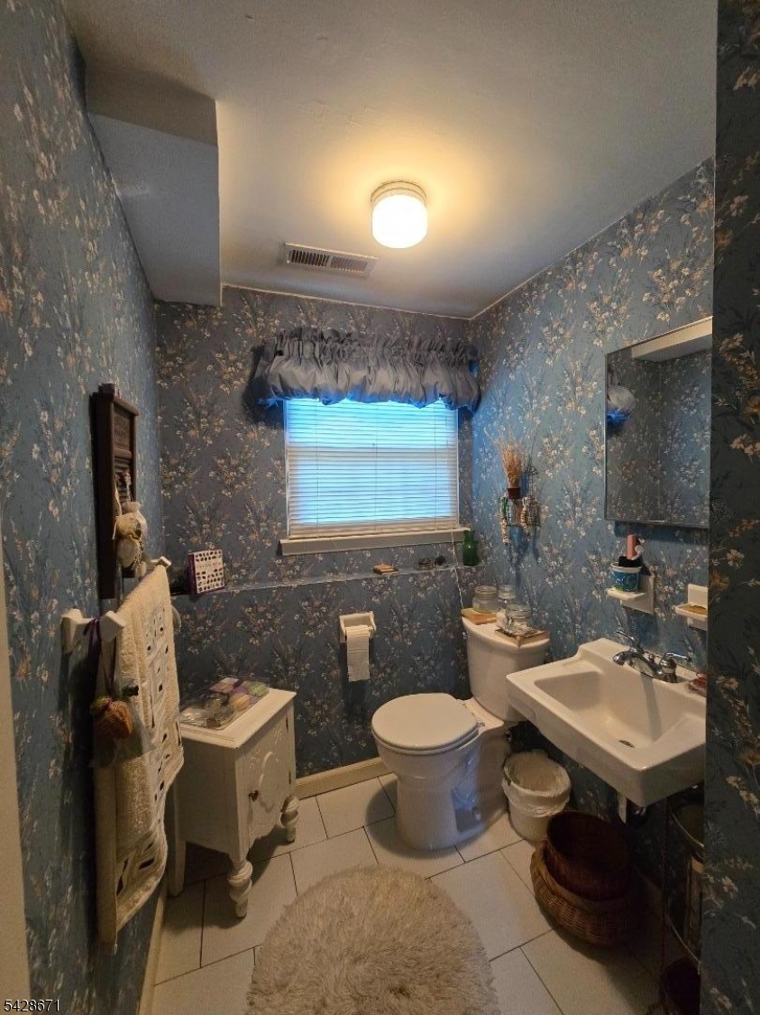 3 Perrelli Ln
