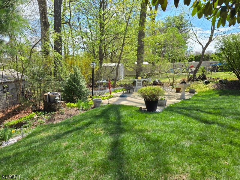 3 Perrelli Ln