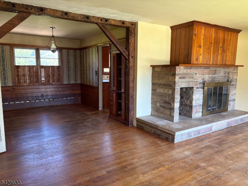 18 Pottersville Rd