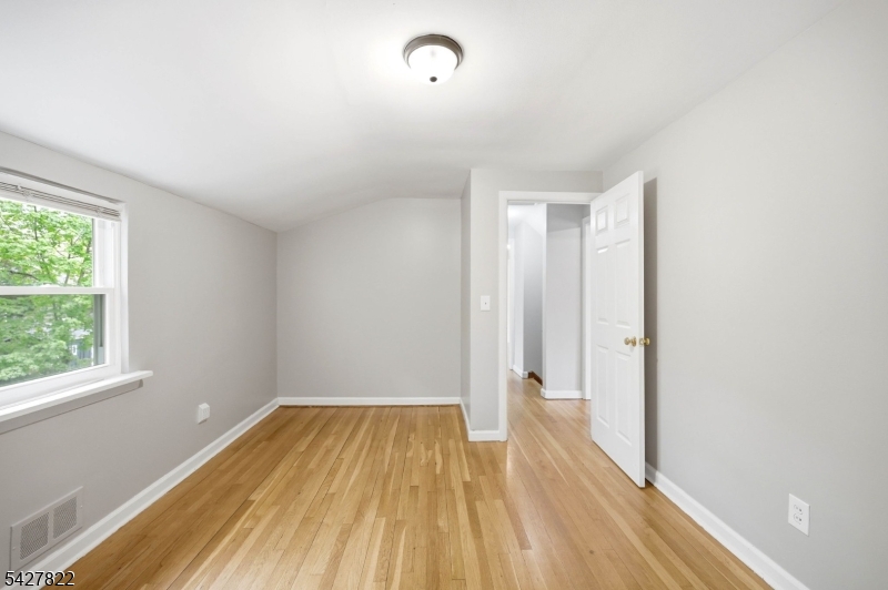 104 14Th St