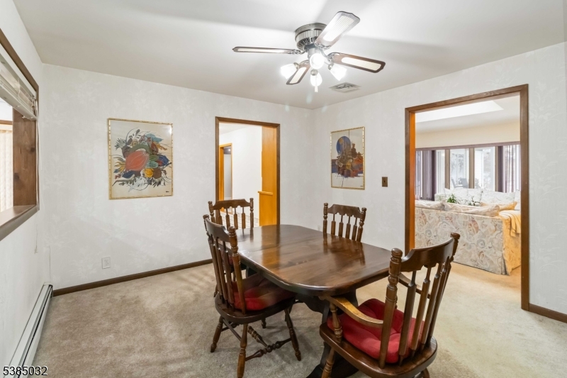 6 Seabert Ln