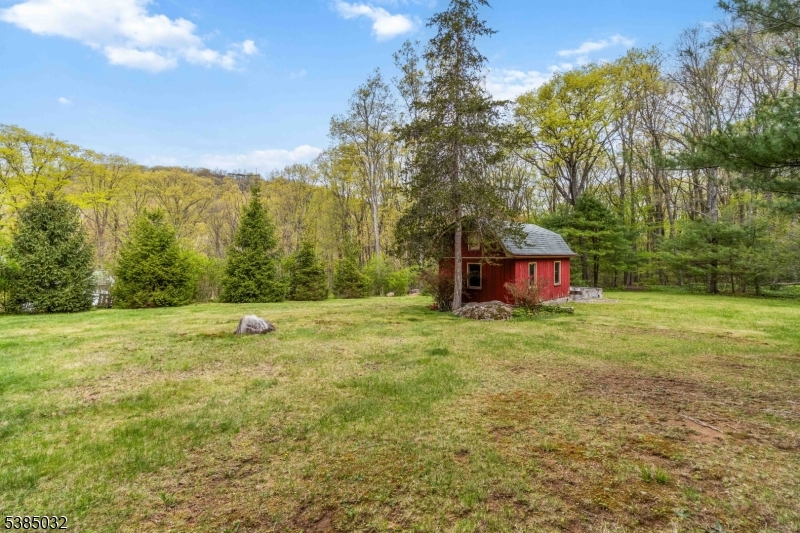 6 Seabert Ln