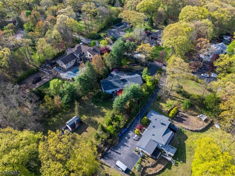 6 Seabert Ln