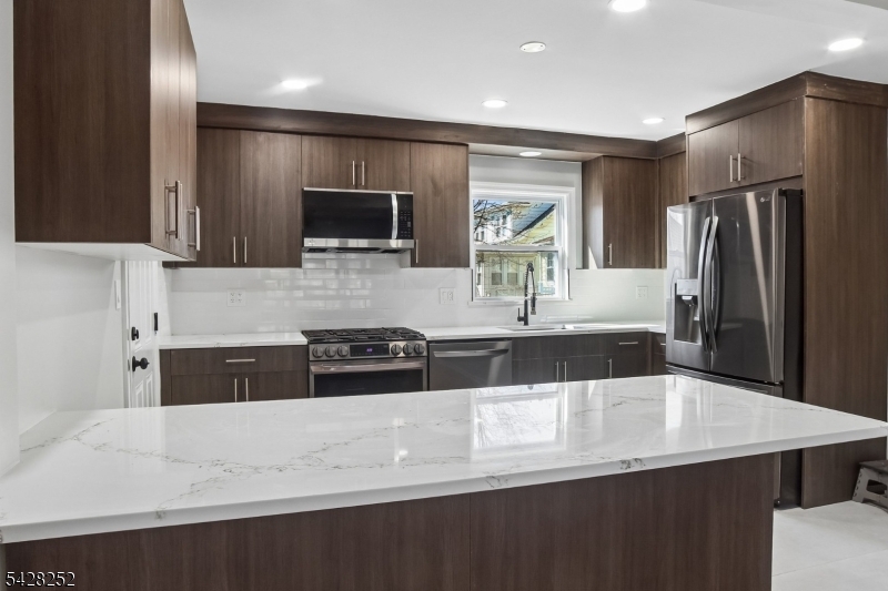 153 Smallwood Ave