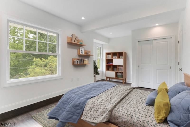 89 Maplewood Ave #1