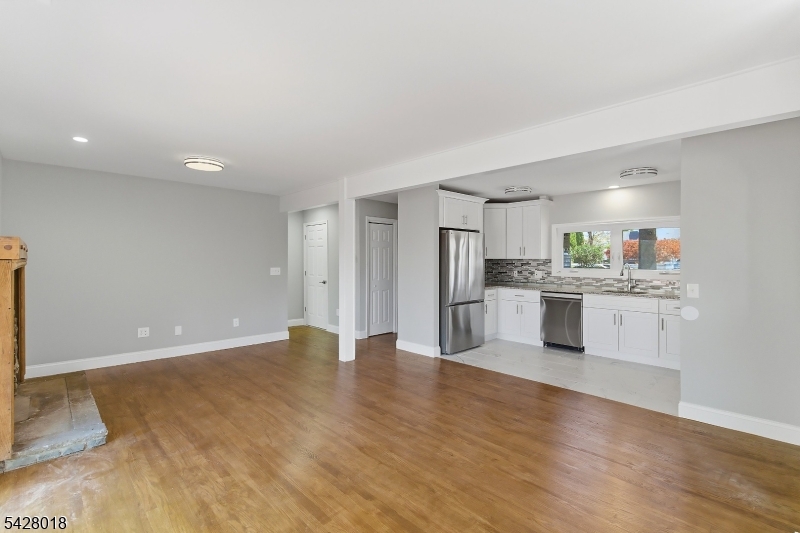 26 Hillview Ter