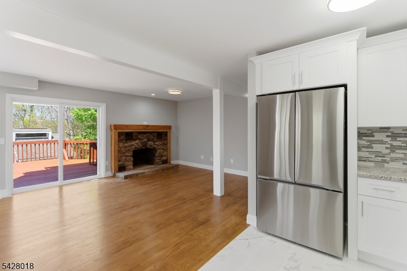 26 Hillview Ter