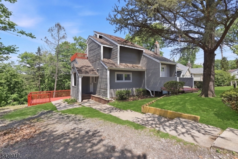 26 Hillview Ter