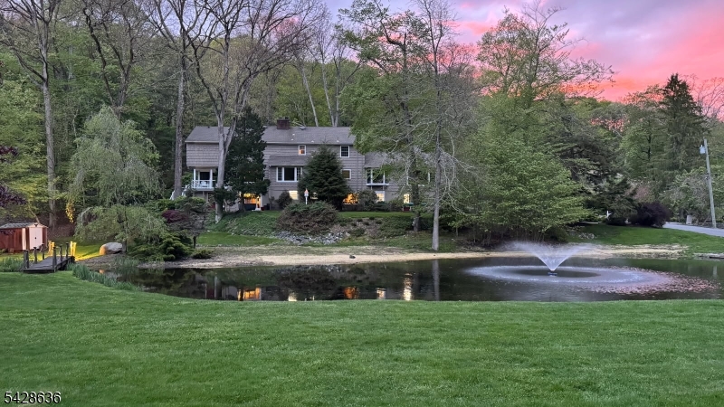 59 Green Hill Rd
