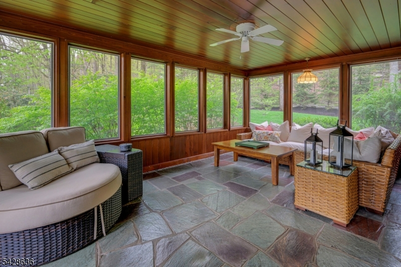 59 Green Hill Rd