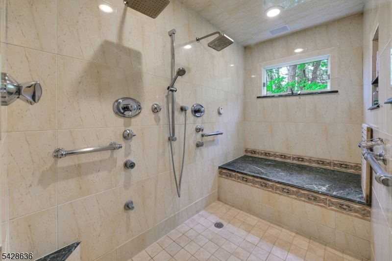 59 Green Hill Rd