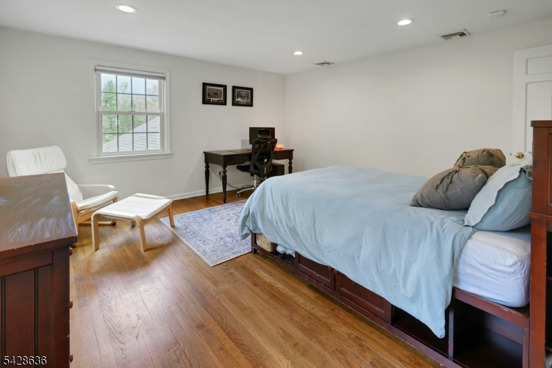 59 Green Hill Rd