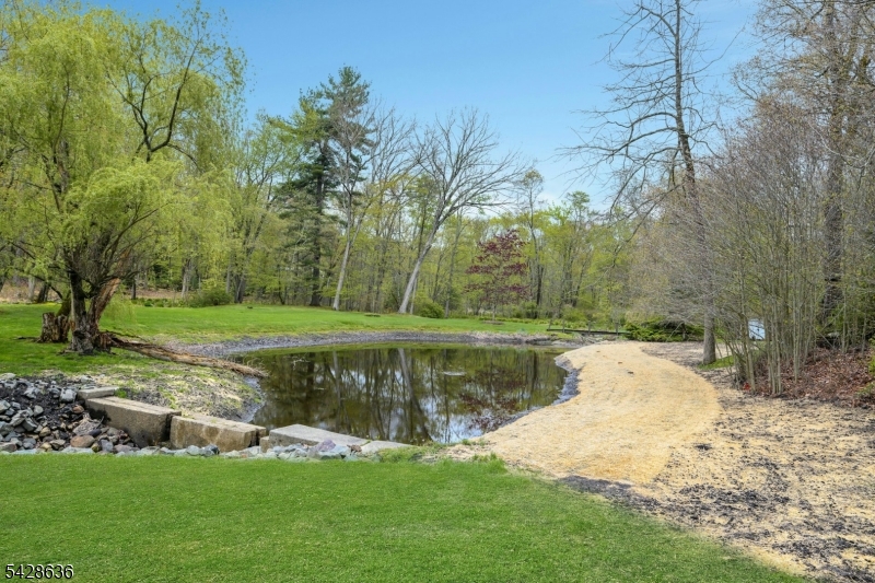 59 Green Hill Rd