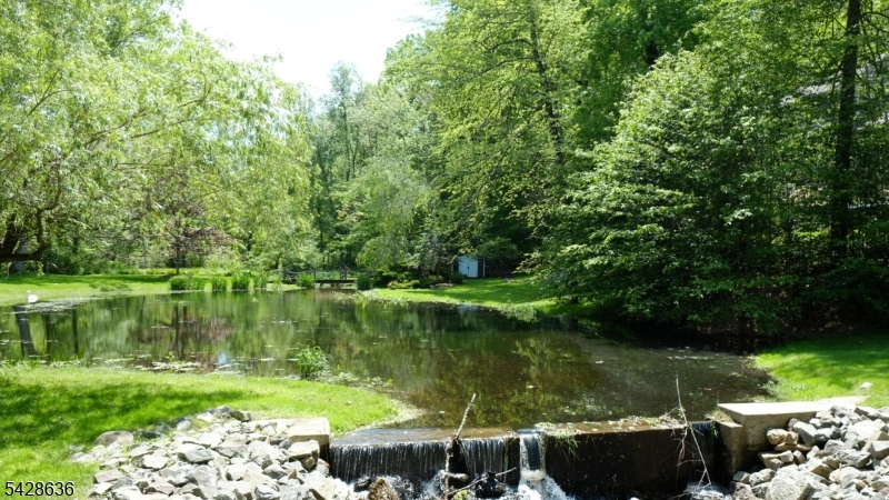 59 Green Hill Rd