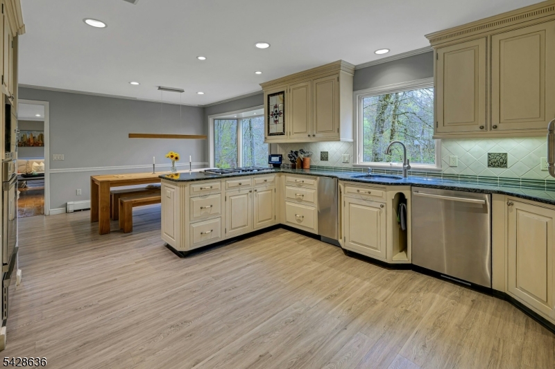 59 Green Hill Rd