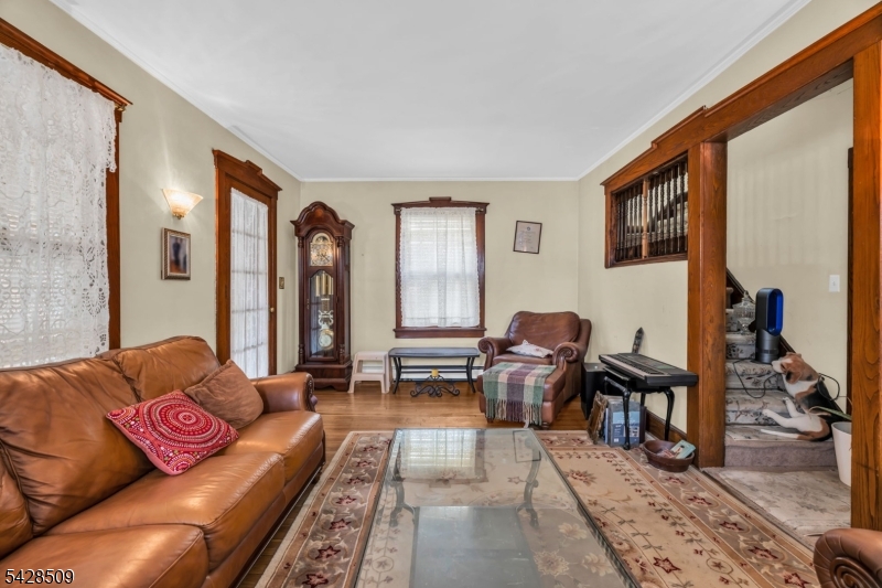 1281 Longfellow Ave