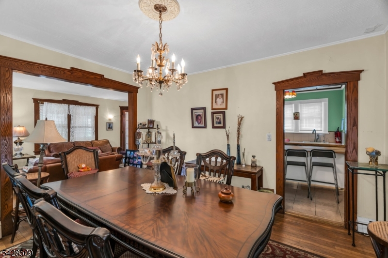 1281 Longfellow Ave