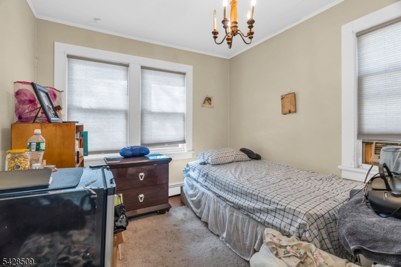 1281 Longfellow Ave