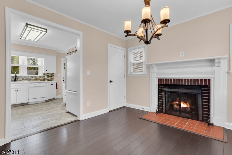 58 Locust Dr
