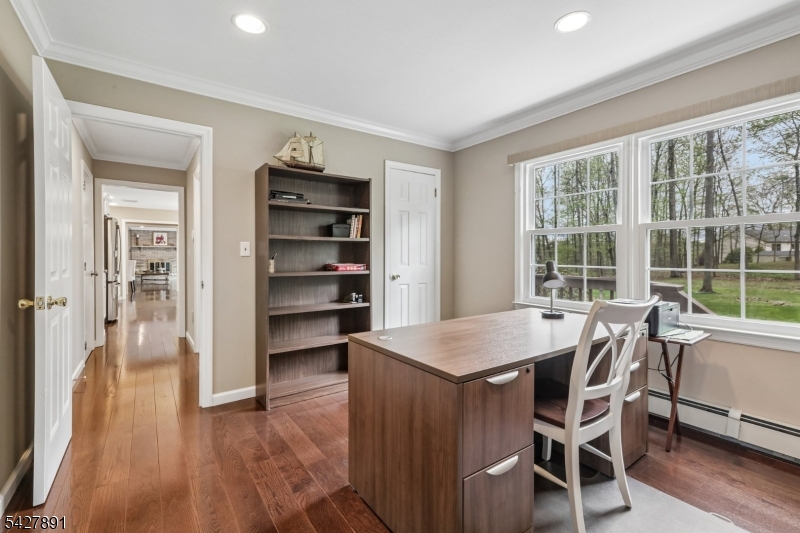 5 Revere Ct
