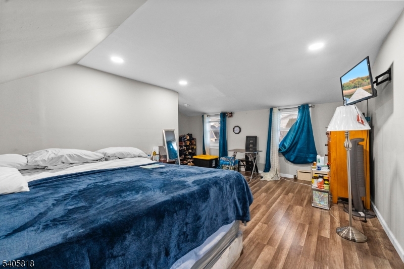 130 Renner Ave