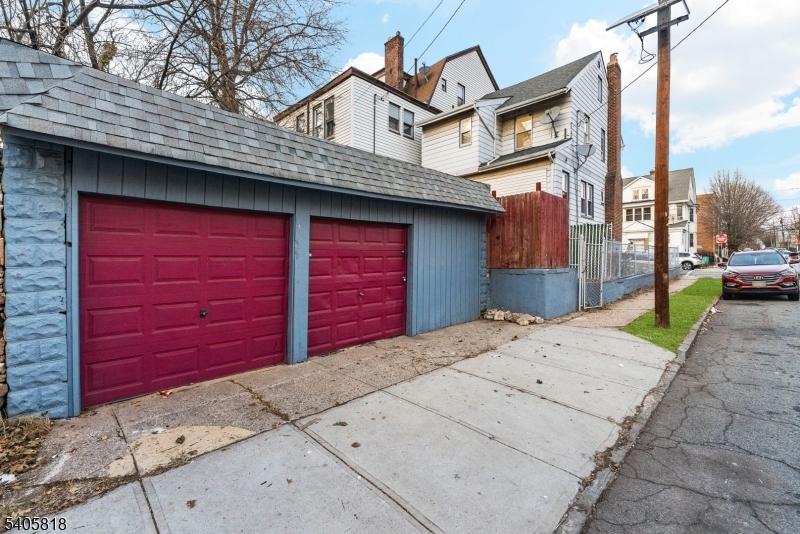 130 Renner Ave