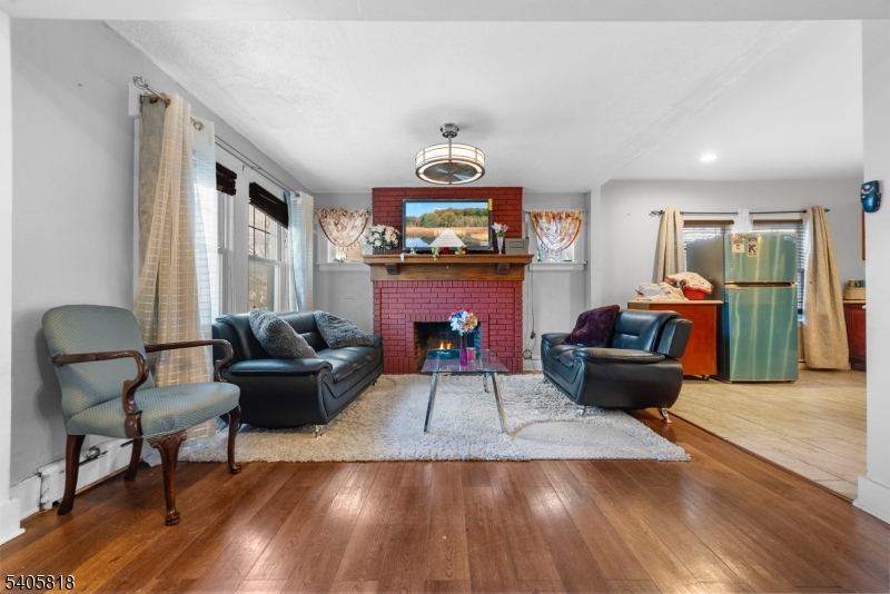 130 Renner Ave