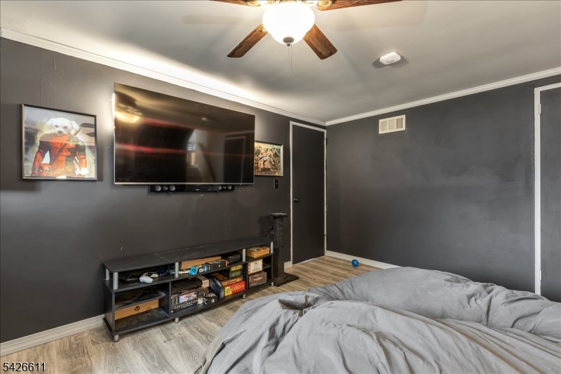 1811 Verona Ave