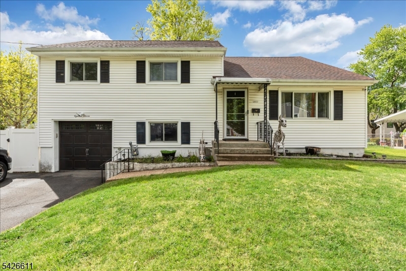 1811 Verona Ave