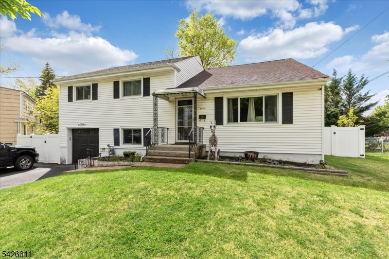 1811 Verona Ave