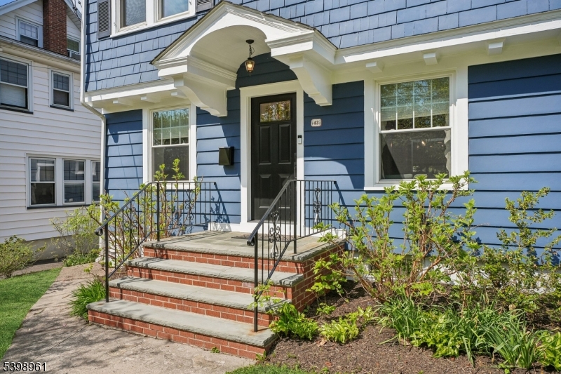 43 Parker Ave