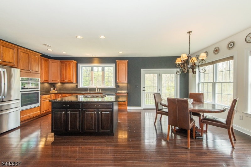 49 Sovereign Dr