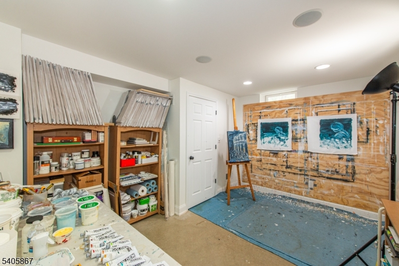 49 Sovereign Dr