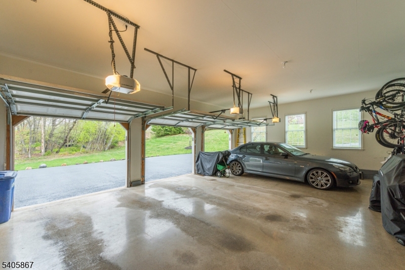 49 Sovereign Dr