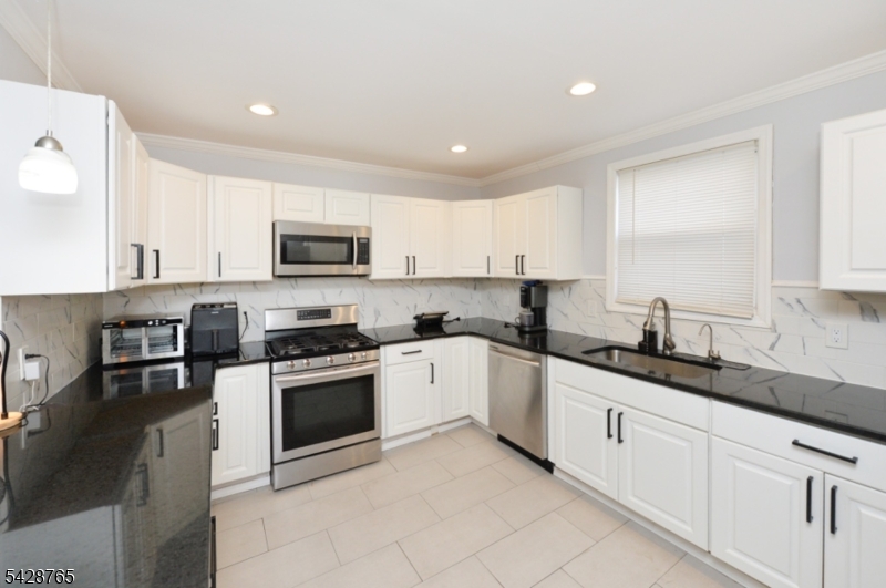 171 Ampere Pkwy